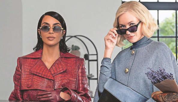 LAWYERS ARE A GIRL'S BEST FRIEND