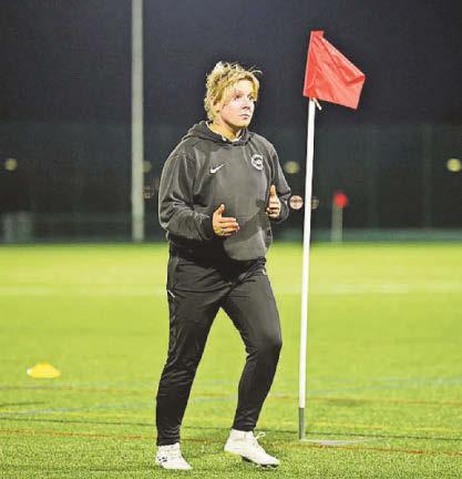 Ex-football pro helping youngsters into sport