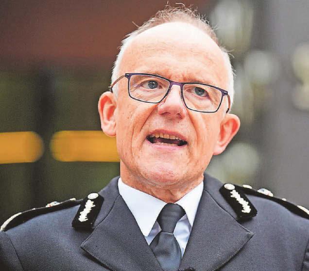 Met Police chief calls for reforms