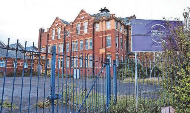 Flats plan for former school gets green light