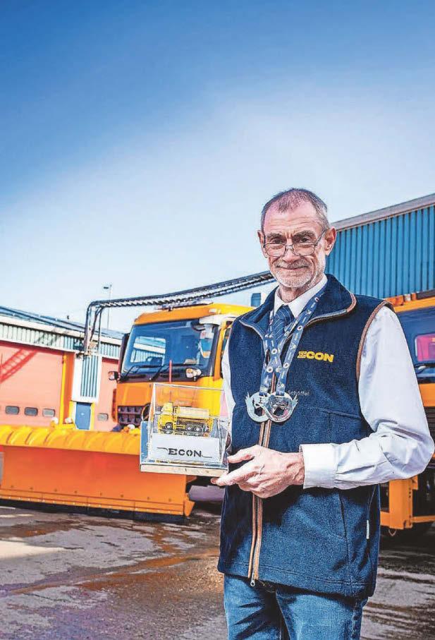 Glory sprinkled as gritter driver wins accolade