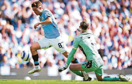 King Kev still a Delight... but City princes will need to step up if Pep wants to regain the Prem crown