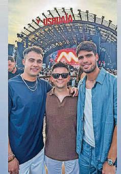 CAM TURNS THE TABLES