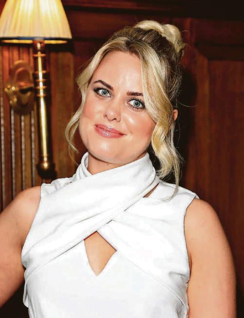 Tinder Swindler victim turns fraudster hunter