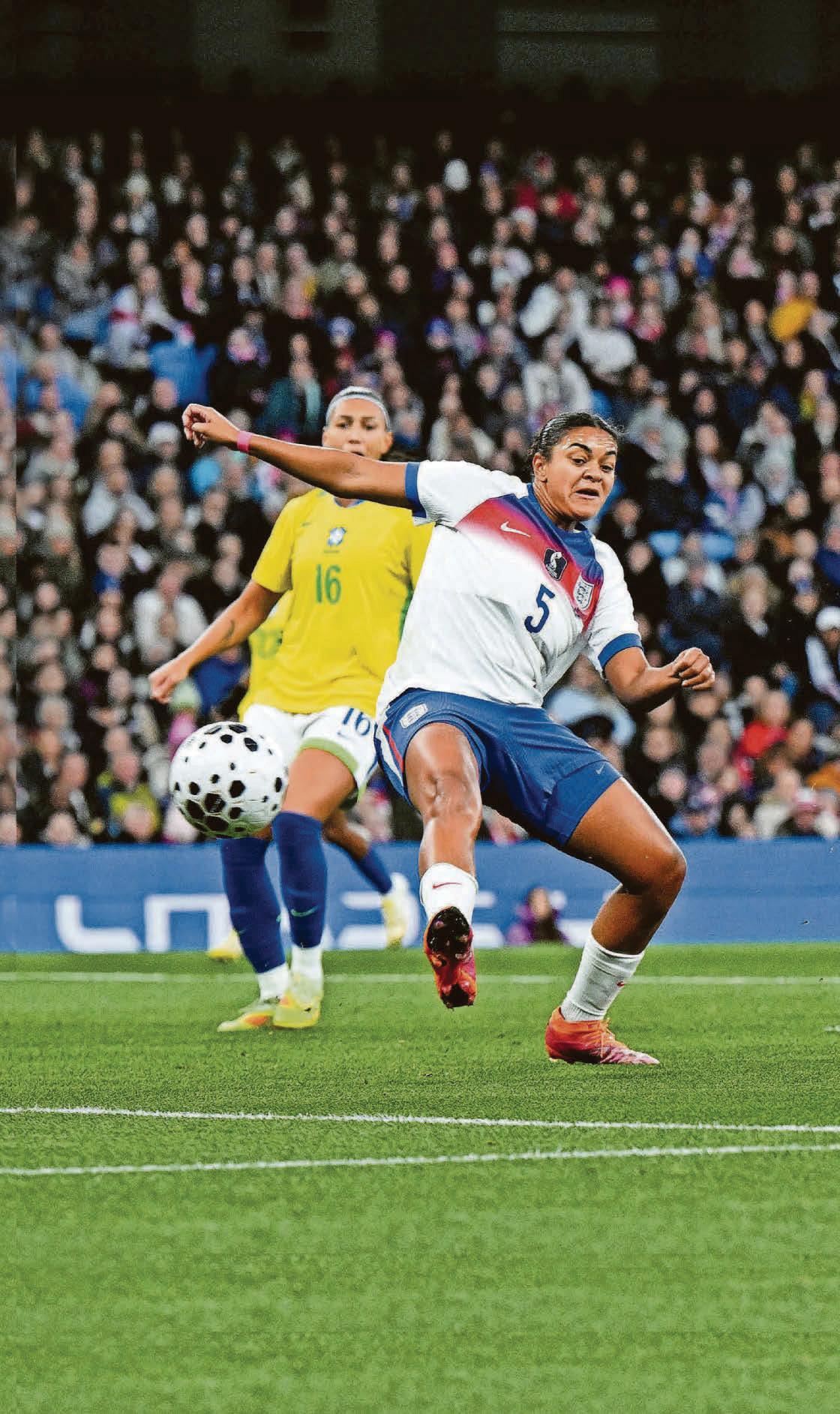 LIONESSES LACK BITE