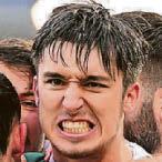 Masterstrokes by Raphael hurt Hearts' title challenge