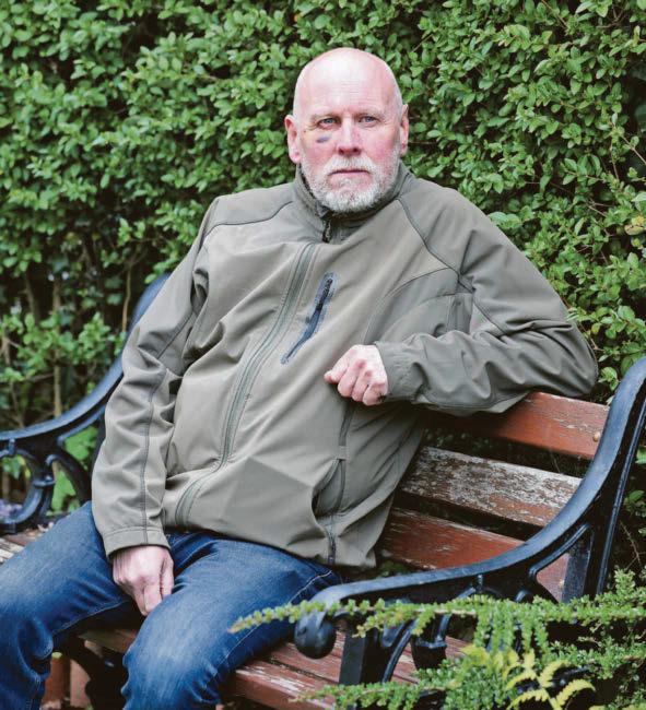 Bike thugs attack and rob heritage volunteer