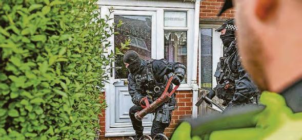 Cocaine, cash and cars seized