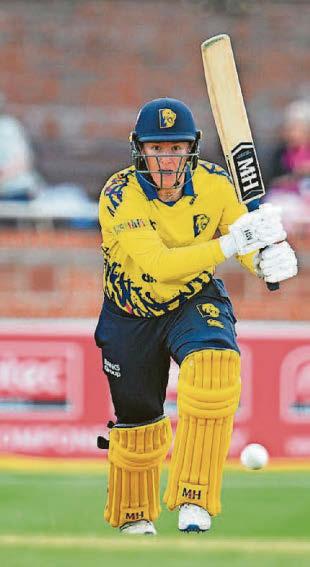 Essex super seamers see off Durham Women