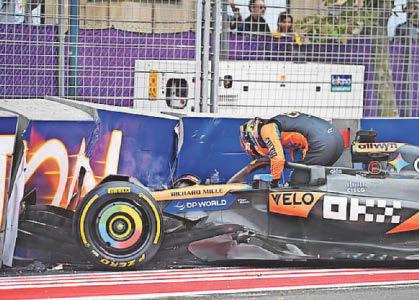 Piastri crashes - but no major title damage