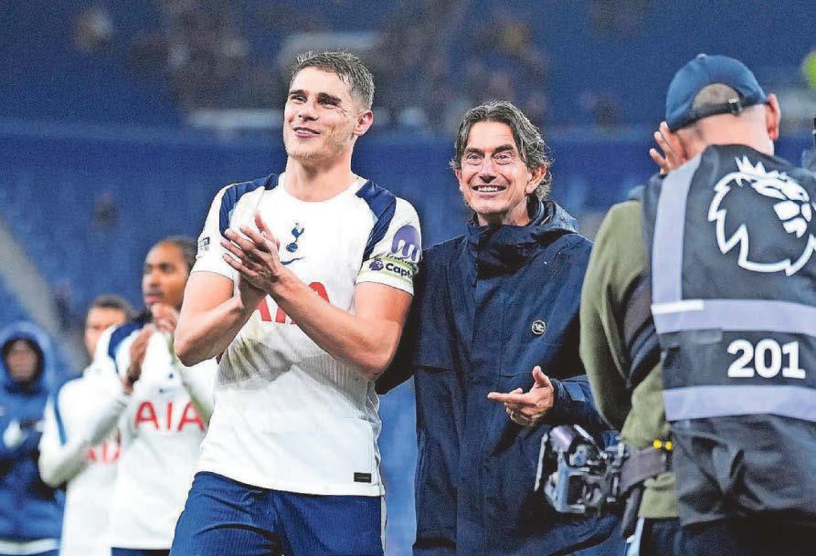 To be Frank, Spurs are 'not in the title picture'