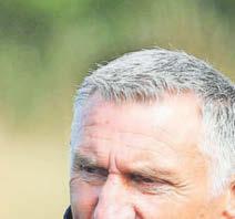 Mowbray recognised for his special career