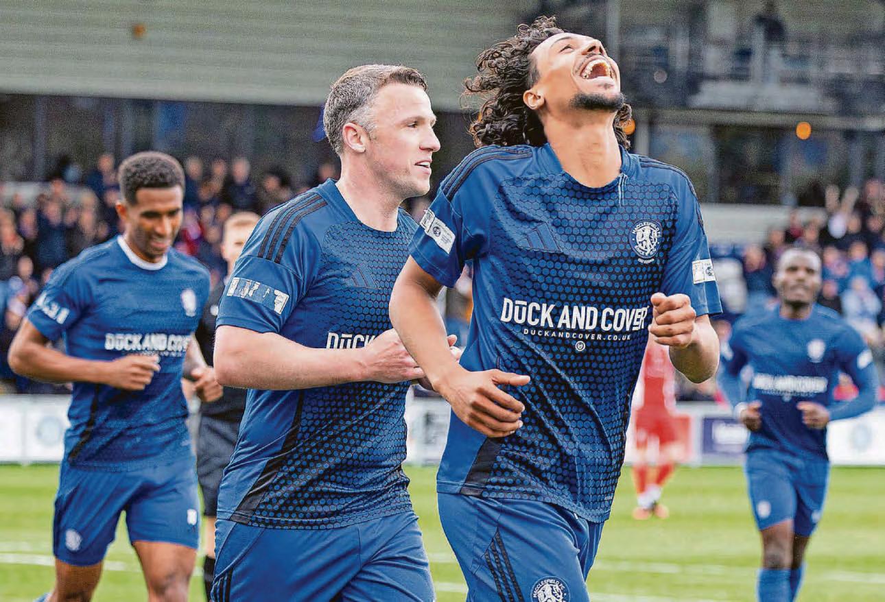 Silks finish with four-goal flourish