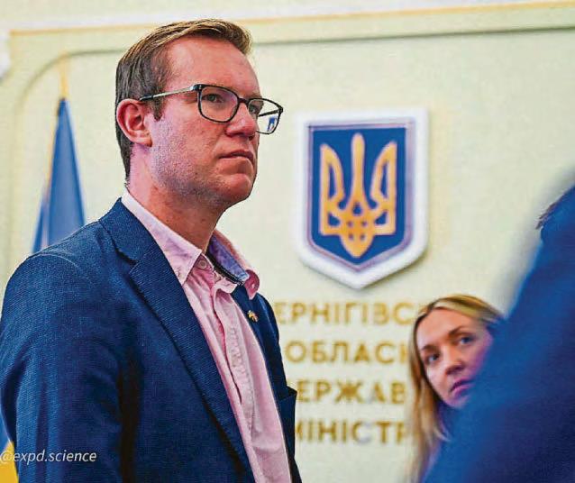 MP hails his ban from Russia as a 'badge of honour'