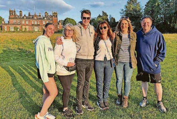 Starlight Walk a dazzling success for hospice