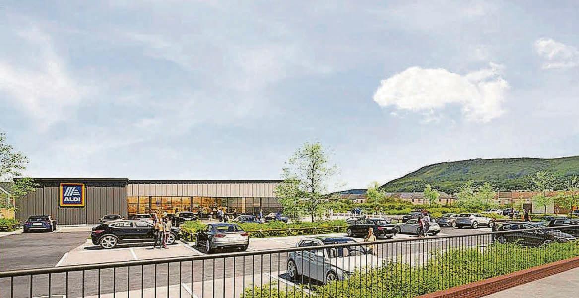 New supermarket and coffee shop set to be built on empty plot of land
