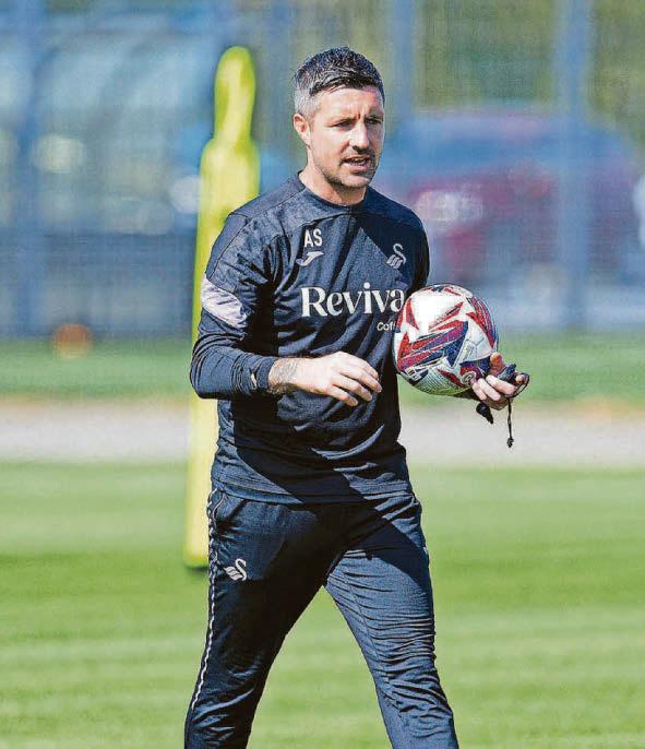 Inside the Swans camp as Sheehan kicks off his pre-season preparations