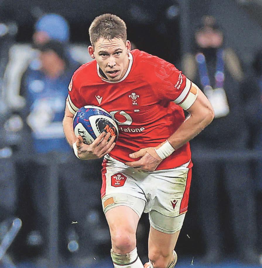 Williams completes North East switch
