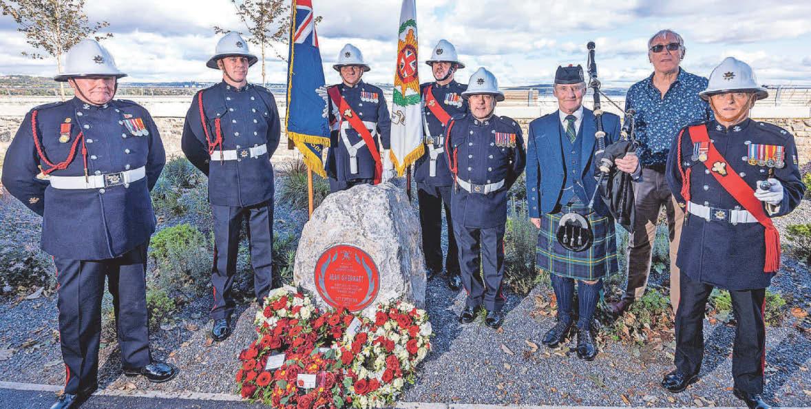 Red Plaque tribute to firefighter killed in accident