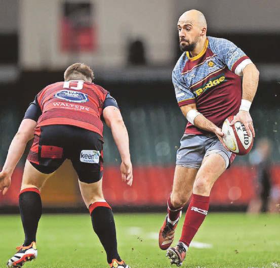 Hughes haunts his old club as try keeps Ponty on top