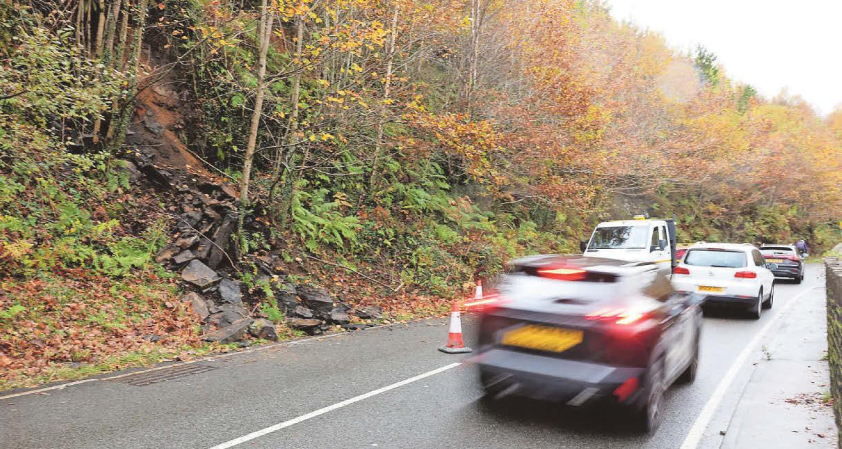 Landslide shuts valley road