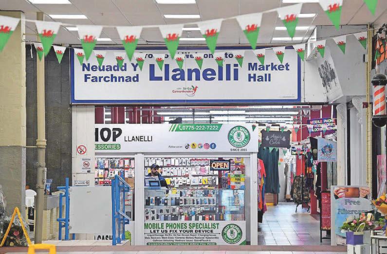 Town market plans spark political row