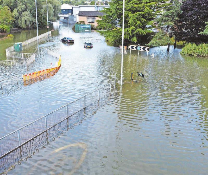 Weather warning as heavy rain forecast