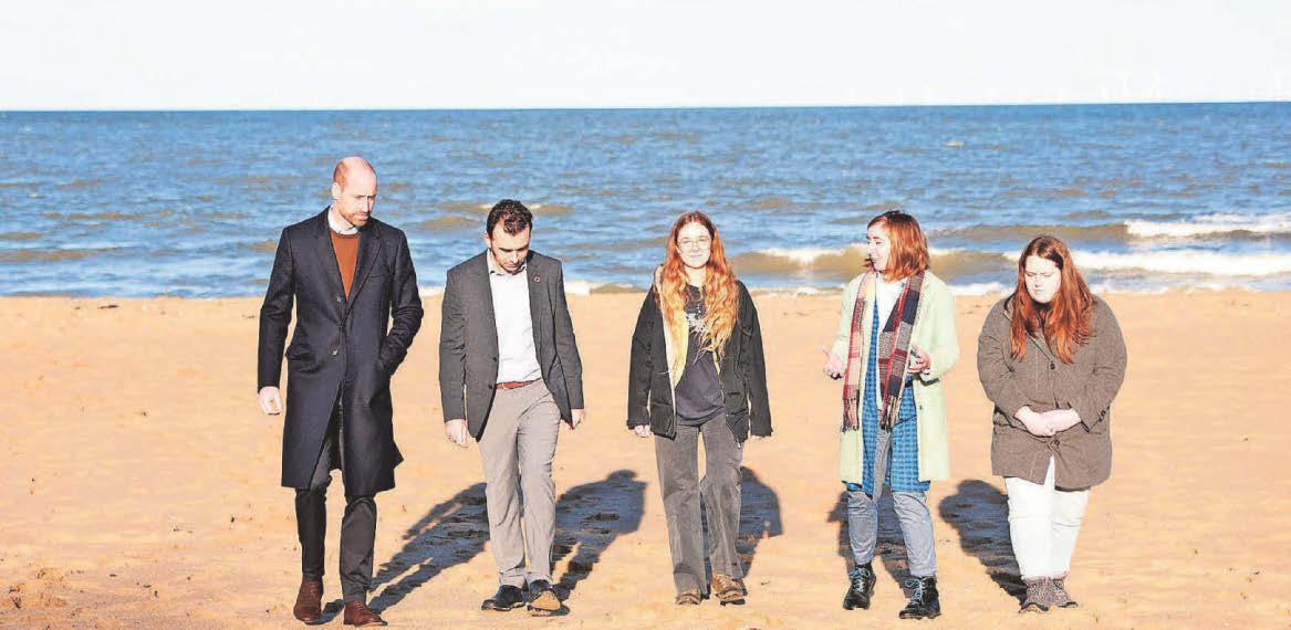 Prince hails young marine conservationists