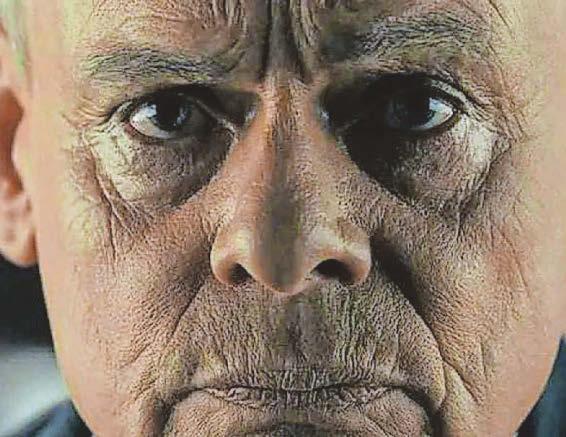 Drama exposes Edwards' sinister side in trailer
