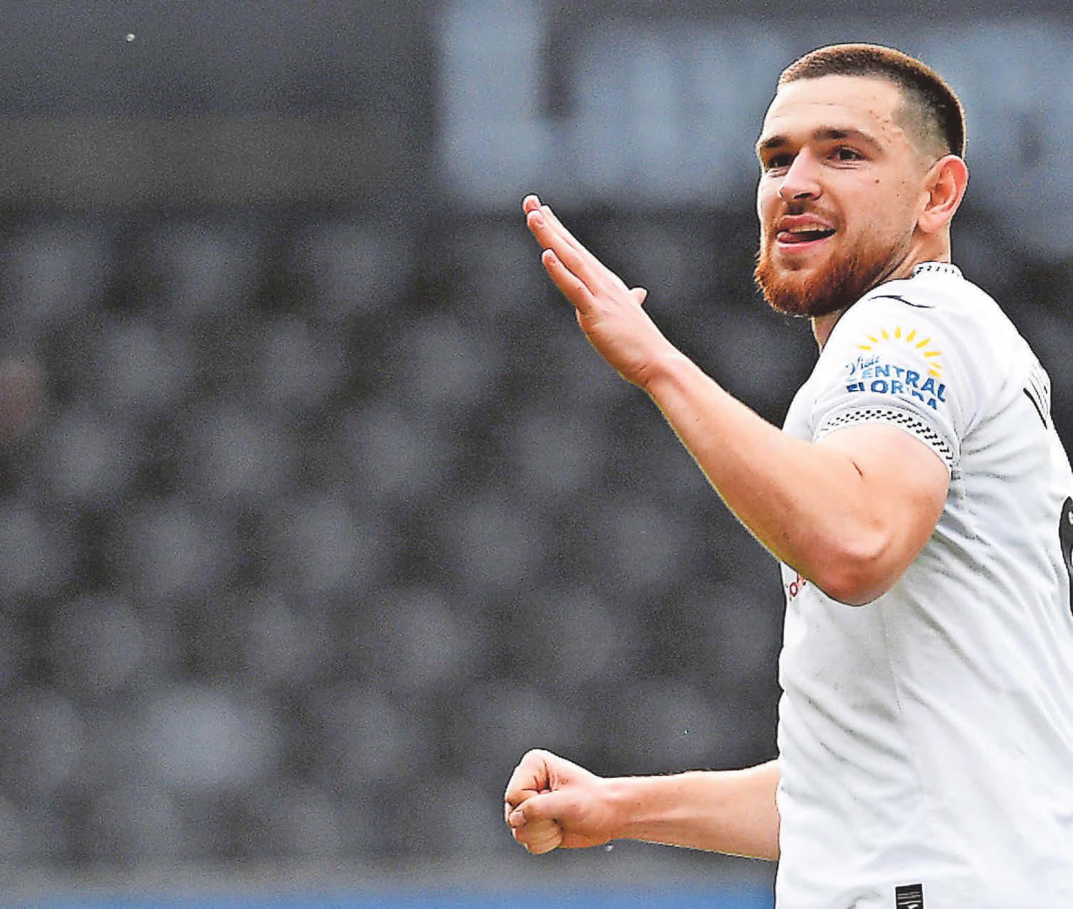 Massive boost for Swans as Vipotnik signs new contract