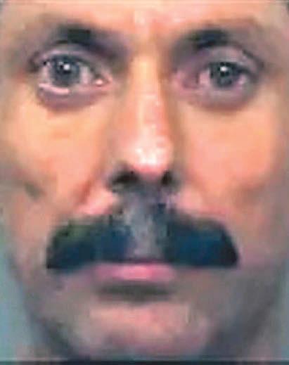 Killer husband dies in prison