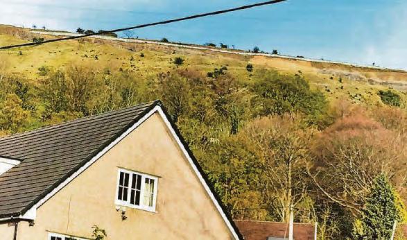 Mountainside fence will be replaced after backlash