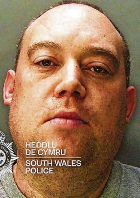 Police worker accessed data on force computers to pass to her drug dealer boyfriend