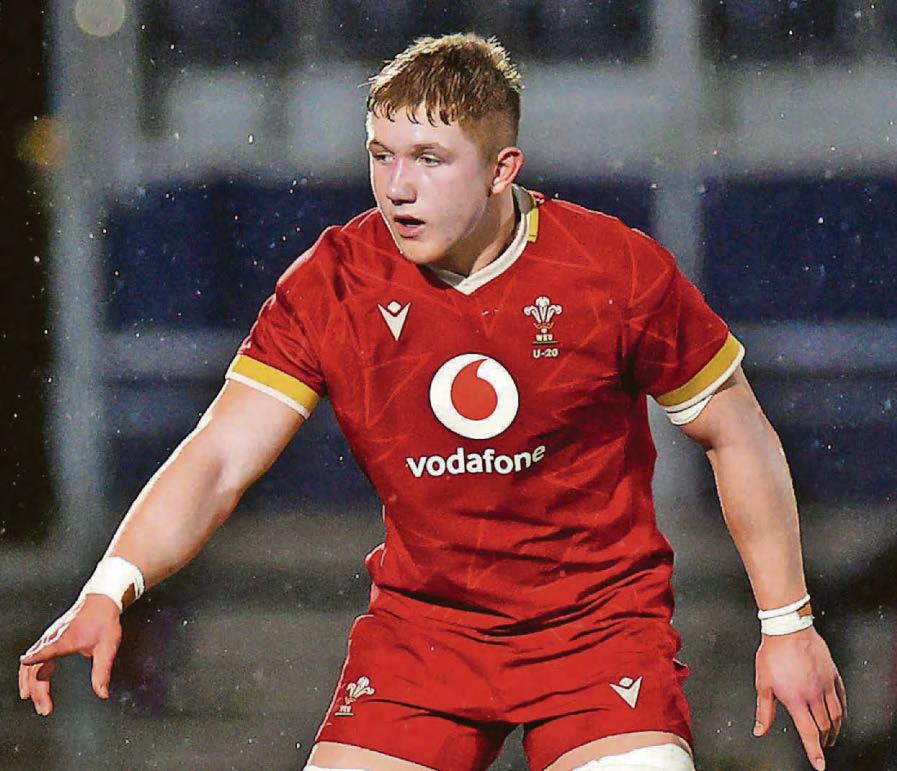 Wales ring the changes for final warm-up clash