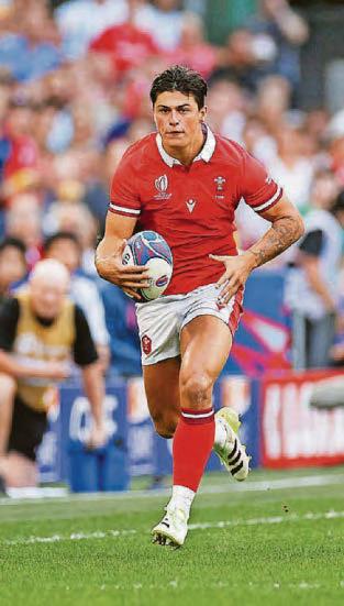 I still miss pulling on red shirt, says LRZ