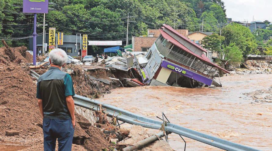 Search for missing goes on after deadly storms