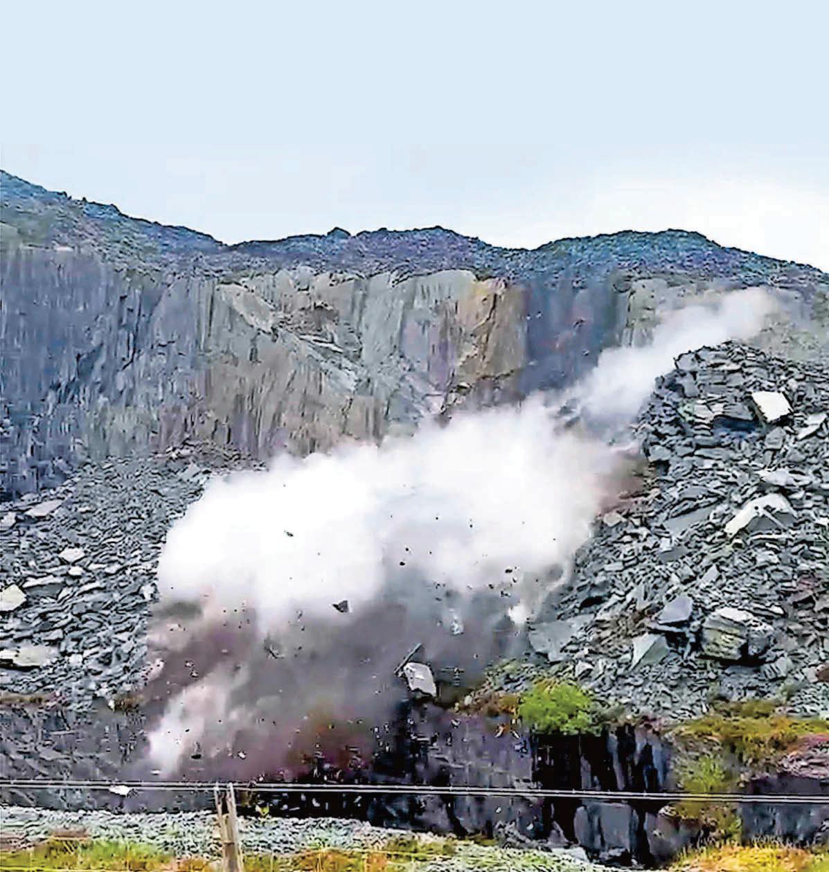 Walkers flee as rockface collapses at slate quarry