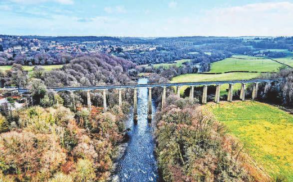 Wales’ iconic ‘stream in the sky’ as it’s rarely seen