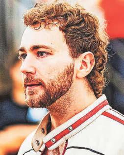 Welsh takes starring role on stage of the Globe