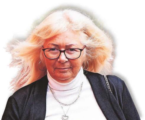 Alleged stalker 'sent disturbing messages to close friends of McCanns'