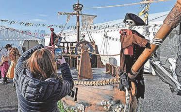 Halloween Island firm's pledge after frightful opening