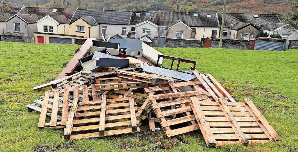 Residents 'feel ignored and unsafe' over unofficial bonfire
