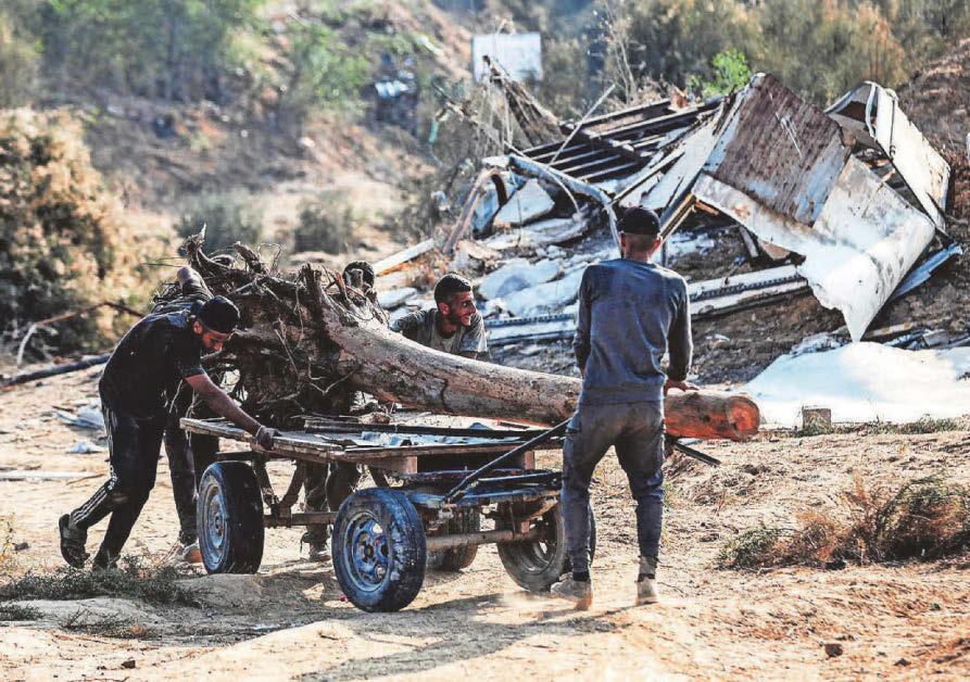 US officials discuss next stages of fragile ceasefire