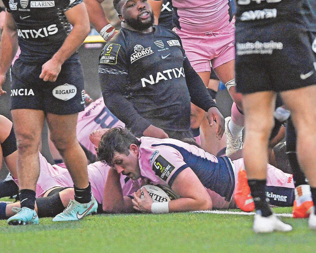 CLASSY CARDIFF ON FIRE AGAINST RACING