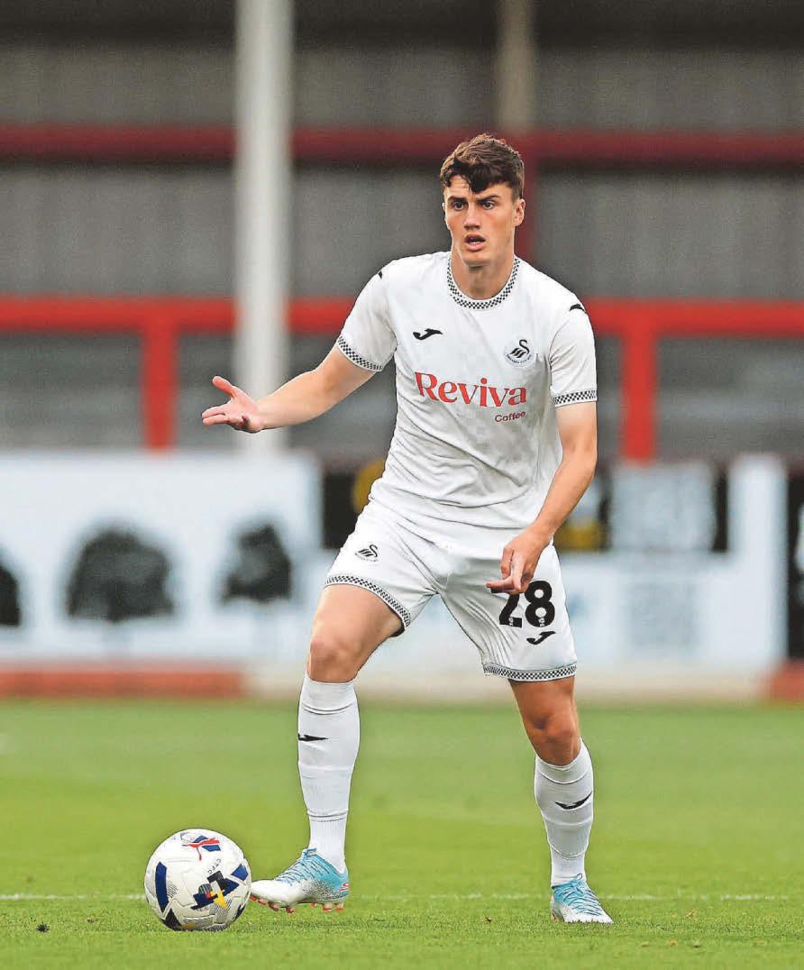 Cotterill leaves the Swans for a loan spell with Dundee