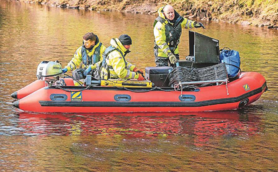 Specialists join missing man search