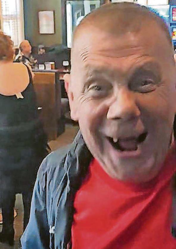 Den, star of viral hit video, dies at age 72