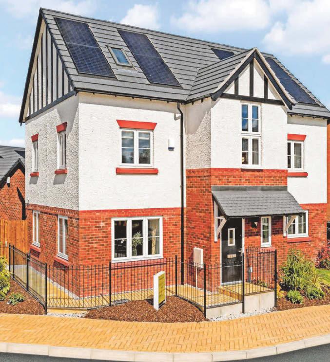Amateur artists are loving life on new estate