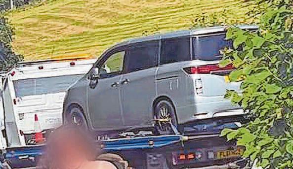 Cars towed from beauty spot as campervan causes delays for bus passengers