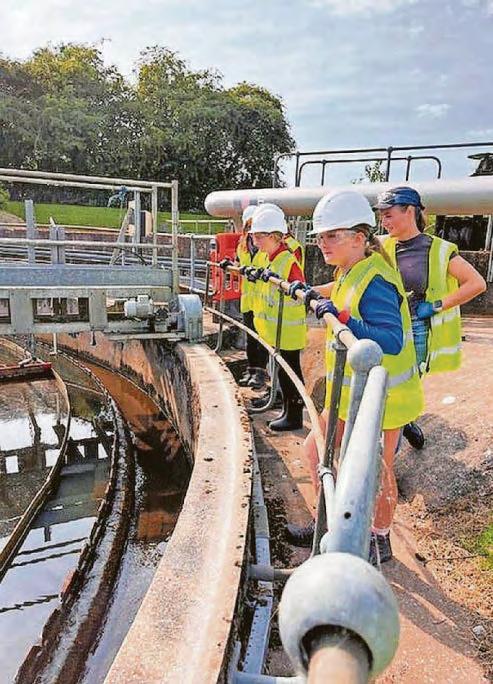 Guides enjoy waste water works site visit